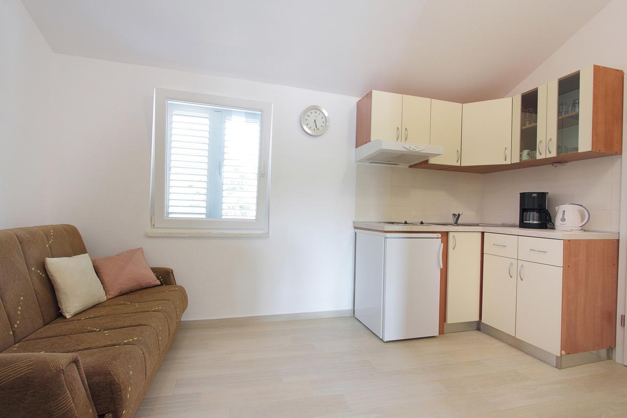Apartments Barbara 斯拉诺 外观 照片